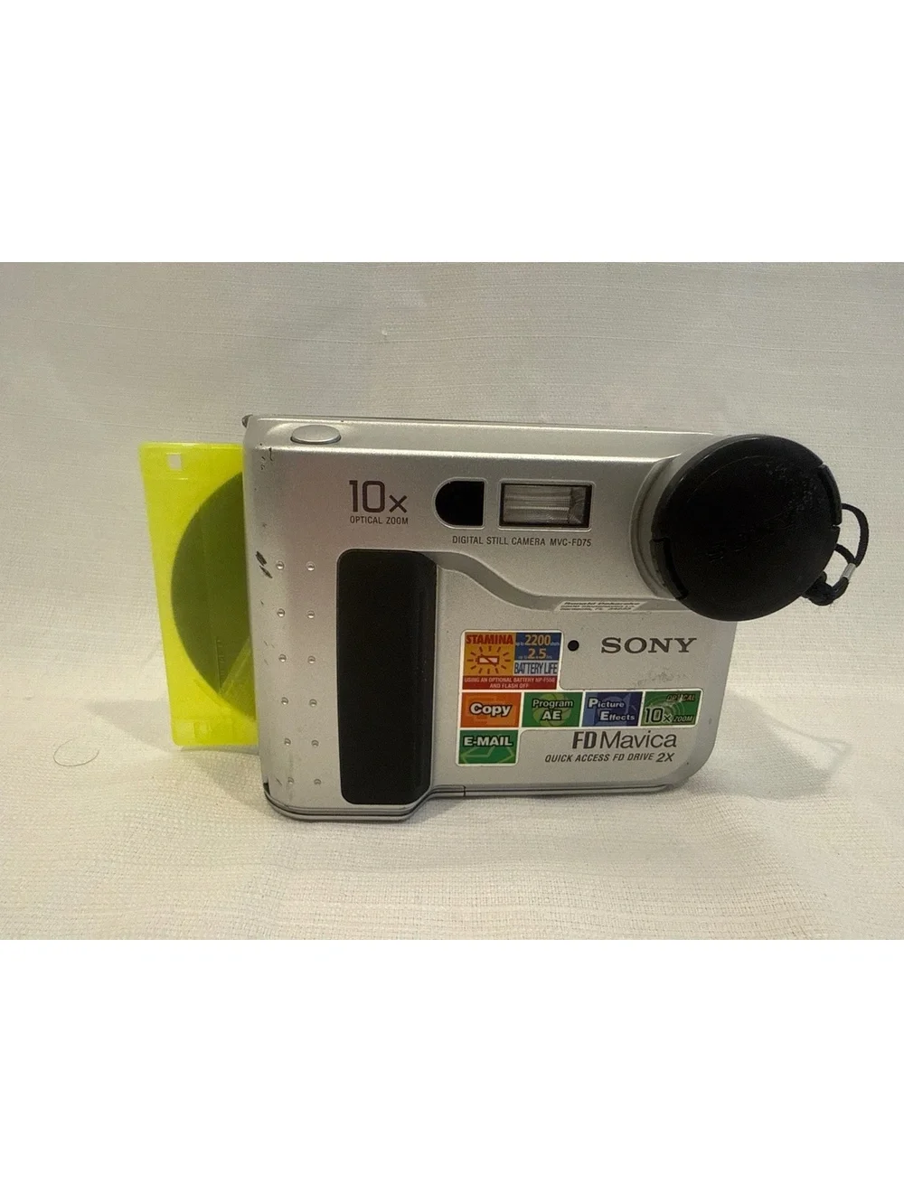Sony FD Mavica Digital Still Camera MVC-FD75 with 2HD Floppy Disk not tested